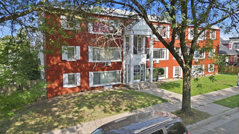 3412 Bloomington Ave S, Minneapolis, MN à vendre - Photo de l’immeuble – Image 3 sur 24