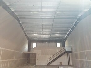 633 Pierce Ave, Linden, NJ à louer Photo intérieure– Image 2 sur 4