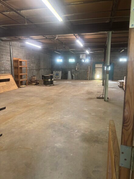 1715 Shelton Ave, Statesville, NC à louer - Photo de l’immeuble – Image 2 sur 4