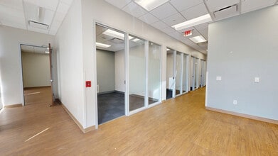 1655 E Bert Kouns Industrial Loop Expy, Shreveport, LA à louer Numérisation 3D Matterport– Image 1 sur 8
