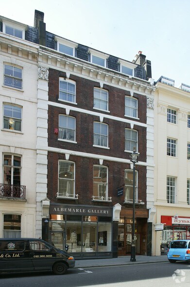49 Albemarle St, Londres à louer - Photo de l’immeuble – Image 2 sur 4
