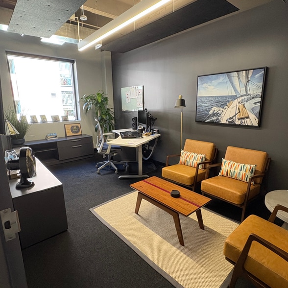 44 S Vail Ave, Arlington Heights, IL à louer - Photo intérieure – Image 3 sur 28