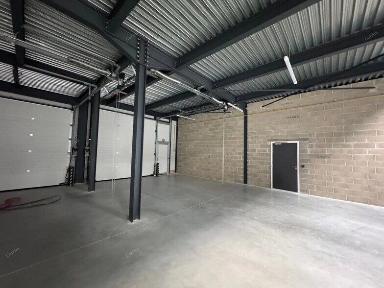 Industriel/Logistique dans Reims à louer - Photo de l’immeuble – Image 2 sur 6
