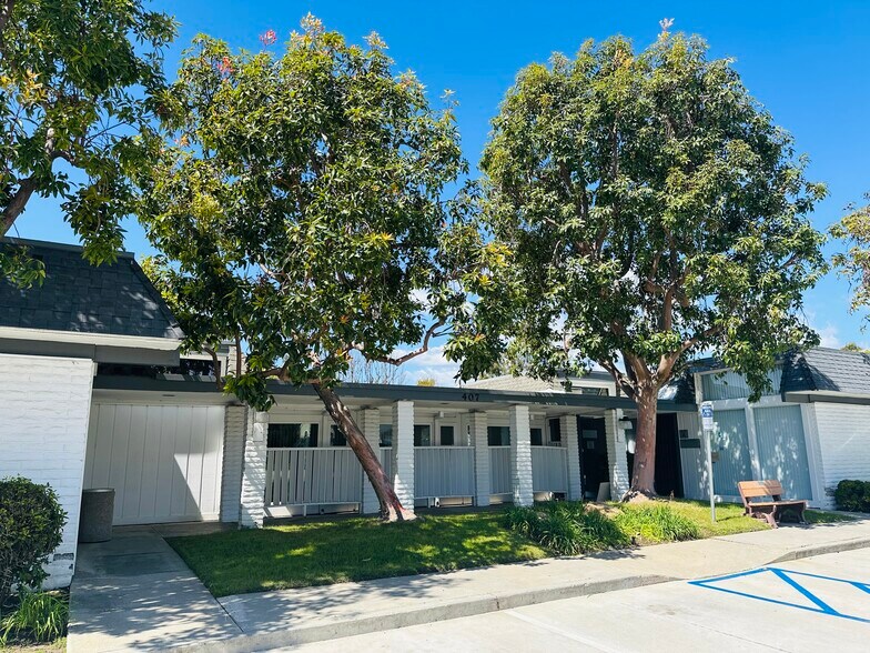 407 Potter St, Fallbrook, CA à louer - Photo de l’immeuble – Image 2 sur 6