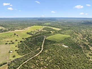 Plus de détails pour 547 County Road 3401, Hondo, TX - Terrain à vendre