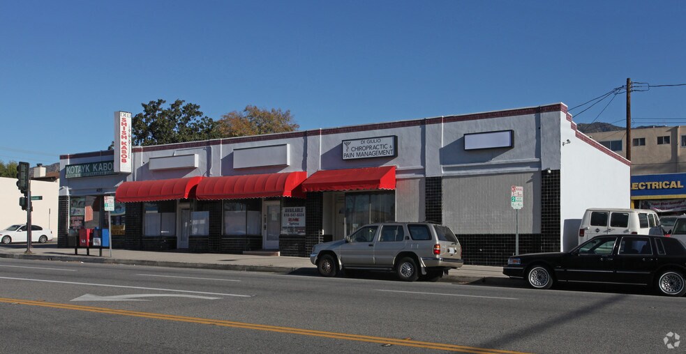 400-406 S Glenoaks Blvd, Burbank, CA à louer - Photo de l’immeuble – Image 2 sur 12