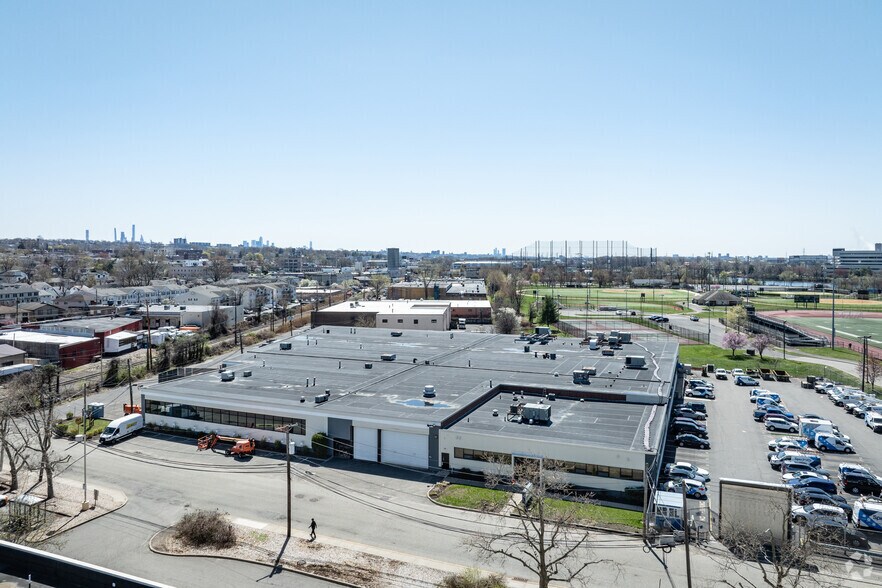 200 Roosevelt Pl, Palisades Park, NJ à vendre - Aérien – Image 3 sur 5