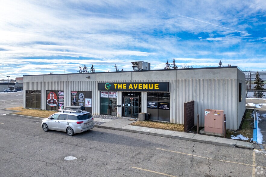 1111 33 St NE, Calgary, AB à vendre - Photo de l’immeuble – Image 2 sur 5