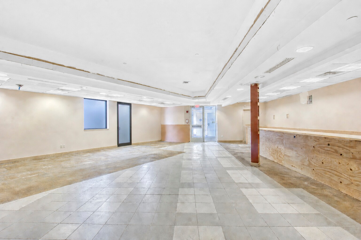 2129-2133 Knapp St, Brooklyn, NY à louer Photo de l’immeuble– Image 1 sur 14