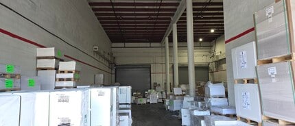 10951 Harmony Park Dr, Bonita Springs, FL à louer Photo intérieure– Image 2 sur 3