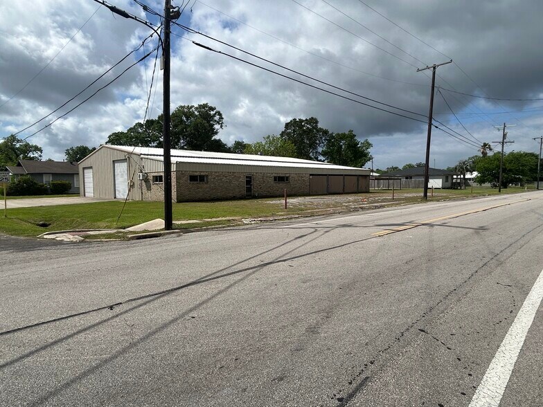 1501 Dupont, Orange, TX à vendre - Photo de l’immeuble – Image 2 sur 19