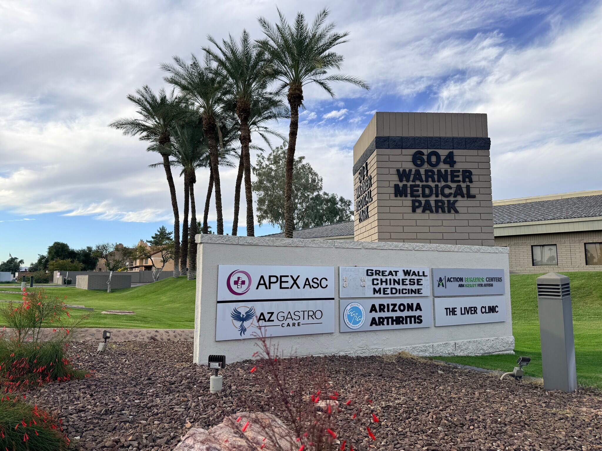 604 W Warner Rd, Chandler, AZ à vendre Photo de l’immeuble– Image 1 sur 24