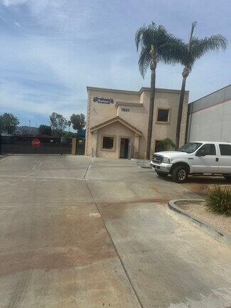 Plus de détails pour 1501 E Lambert Rd, La Habra, CA - Industriel/Logistique à louer