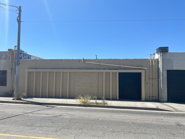 788 E Washington Blvd, Los Angeles, CA à louer - Photo principale – Image 1 sur 7