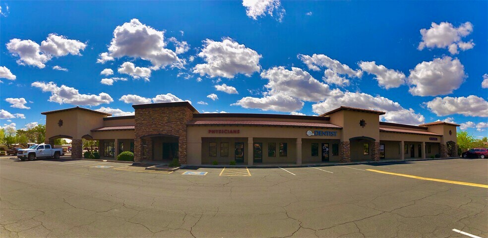 590 N Alma School Rd, Chandler, AZ à louer - Photo de l’immeuble – Image 2 sur 11