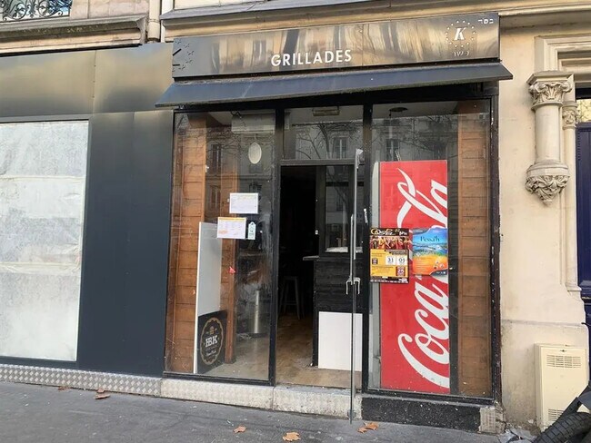 Plus de détails pour Local commercial à louer