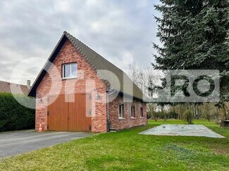 Plus de détails pour Local d'activités à louer