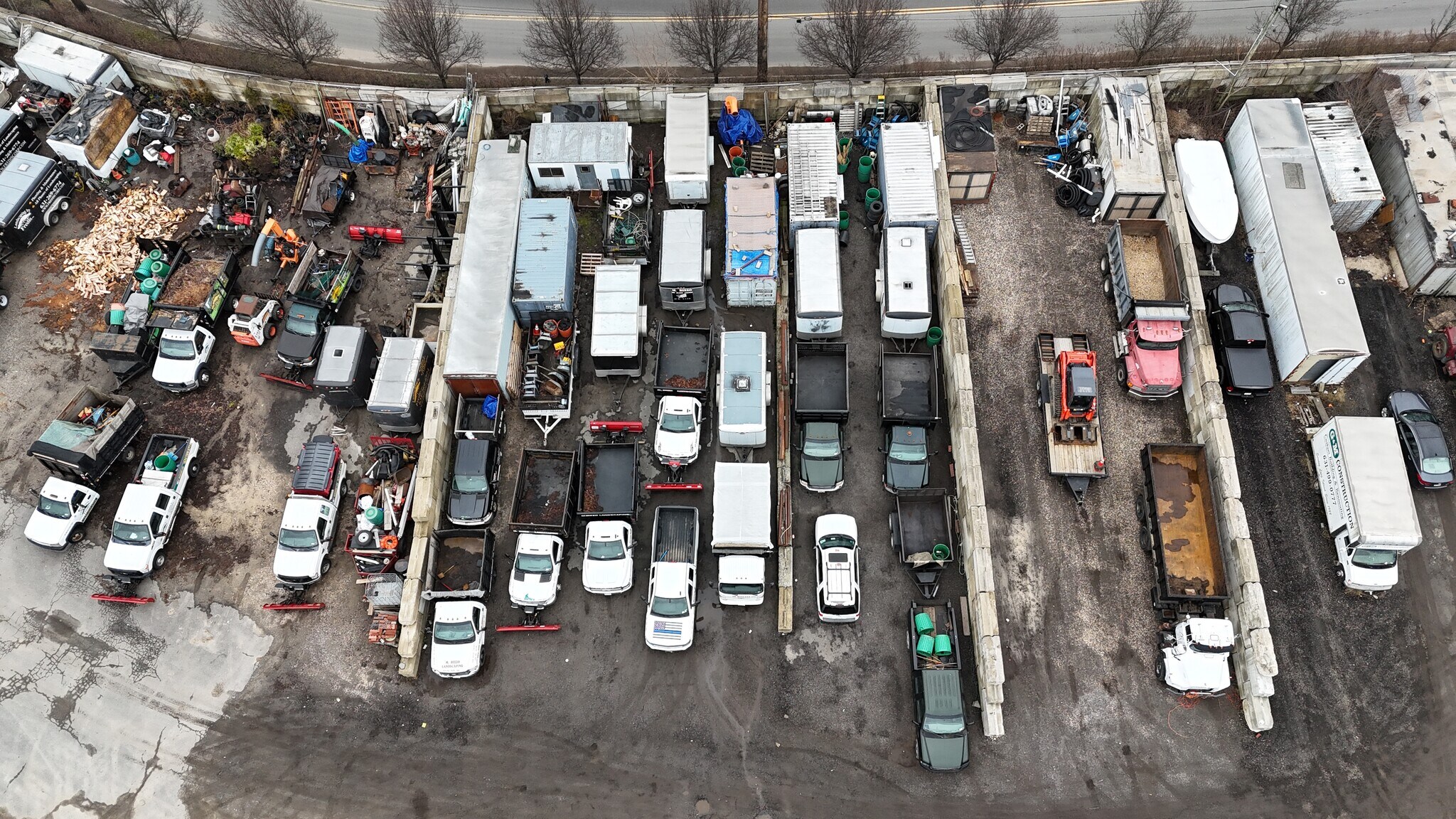 168 Townline Rd, Kings Park, NY à louer Photo principale– Image 1 sur 9