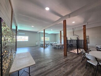 Plus de détails pour 11457 Dennis Rd, Dallas, TX - Local d'activités à louer