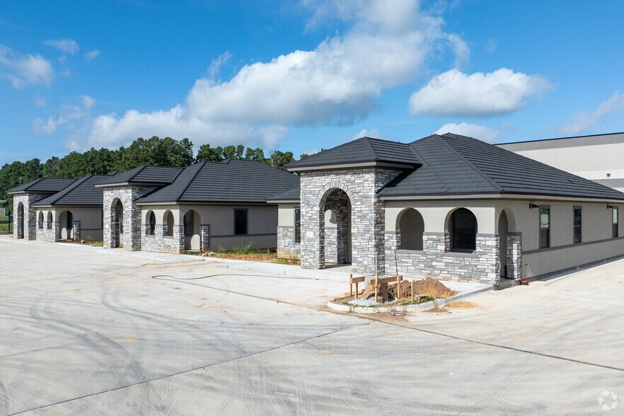 25213 FM 2978 Rd, Tomball, TX à louer - Photo de l’immeuble – Image 3 sur 23
