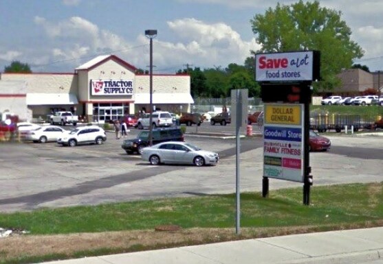 1500 N Main St, Rushville, IN à louer - Photo de l’immeuble – Image 3 sur 3