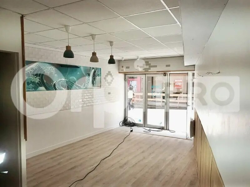 Local commercial dans Limoges à louer Photo intérieure– Image 1 sur 7