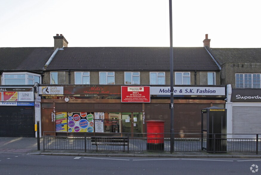 259-261 Northolt Rd, Harrow à vendre - Photo principale – Image 1 sur 2