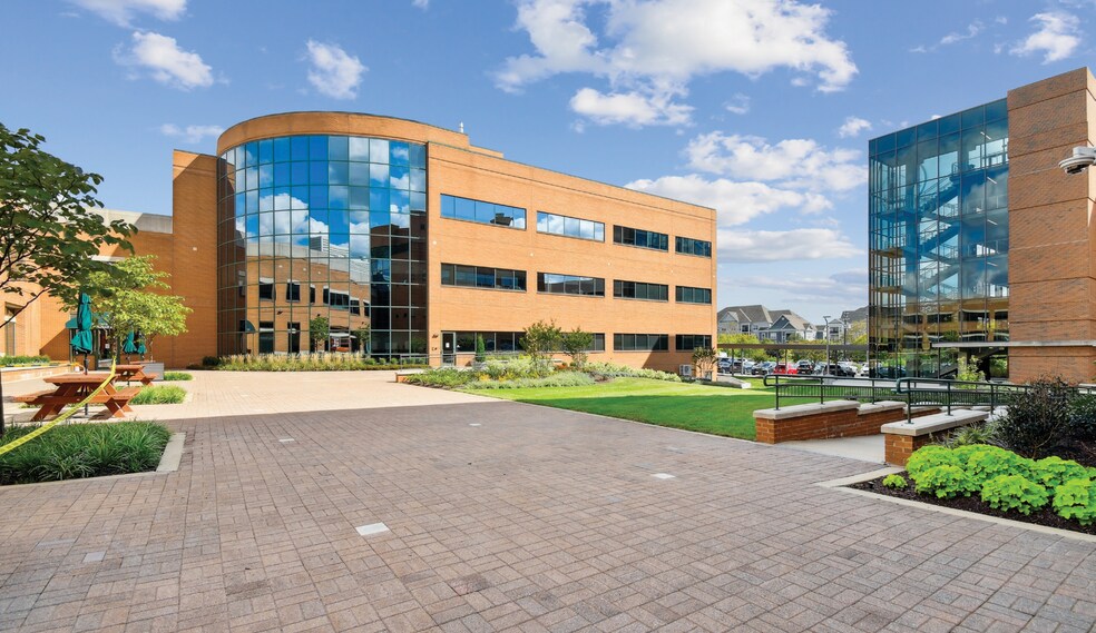 9800 Medical Center Dr, Rockville, MD à louer - Photo de l’immeuble – Image 2 sur 15