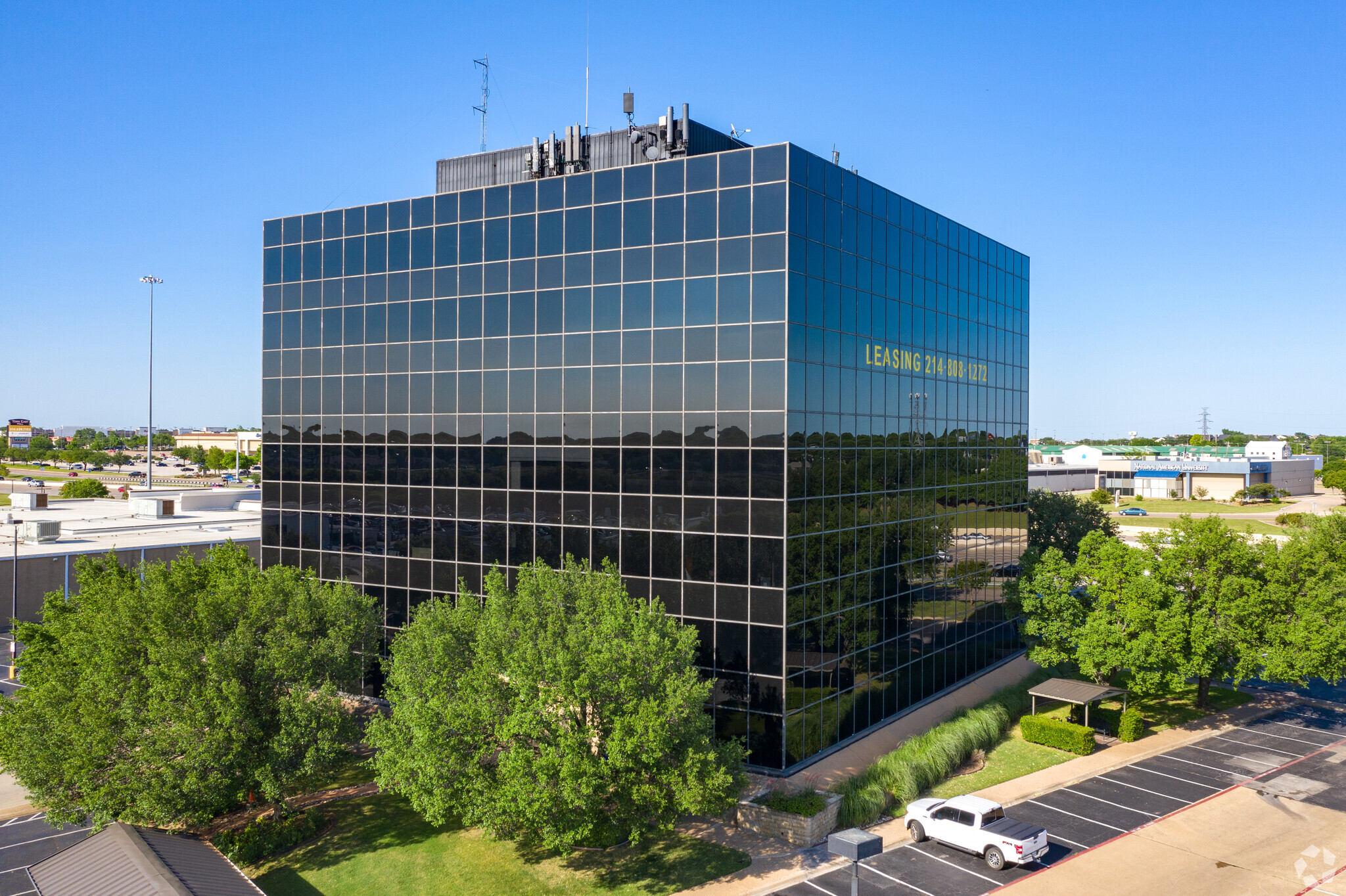 18601 Lyndon B Johnson Fwy, Mesquite, TX à louer Photo principale– Image 1 sur 5