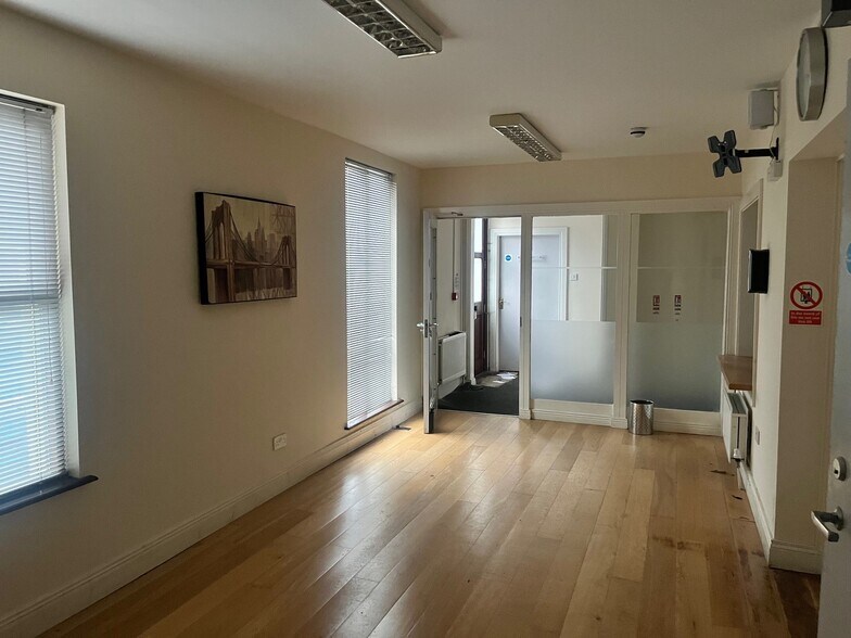 52 Adelaide Av, Belfast à vendre - Photo intérieure – Image 3 sur 8