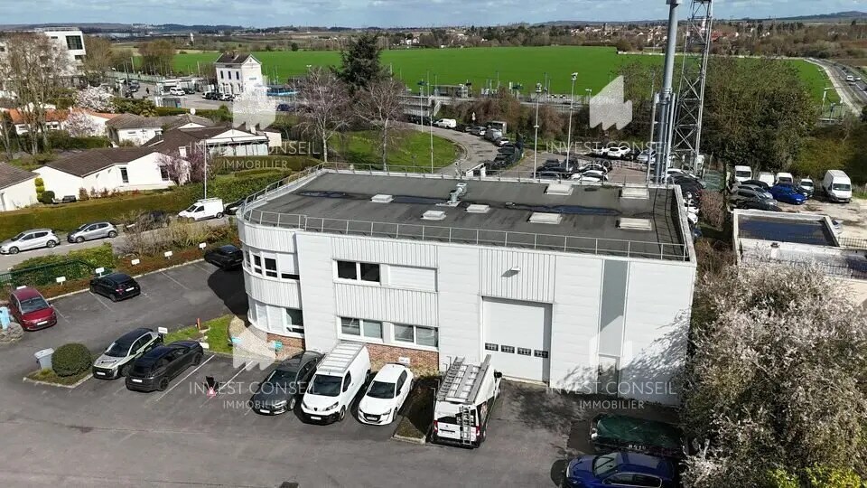 Local d'activités dans Bouffémont à vendre Photo de l’immeuble– Image 1 sur 13