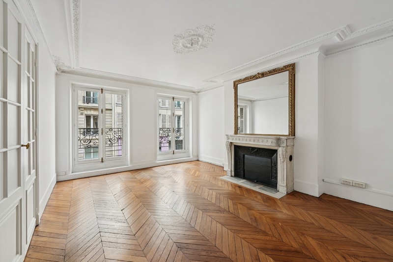 7 Rue D'Artois, Paris à louer Photo de l’immeuble– Image 1 sur 10