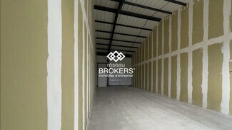 Plus de détails pour Local commercial à louer