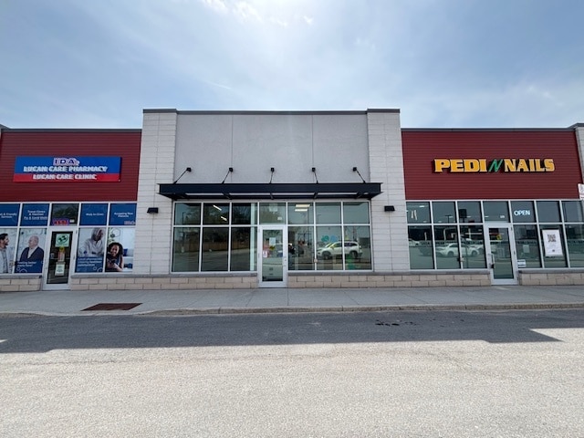 315 Main St, Lucan, ON à louer Photo intérieure– Image 1 sur 5