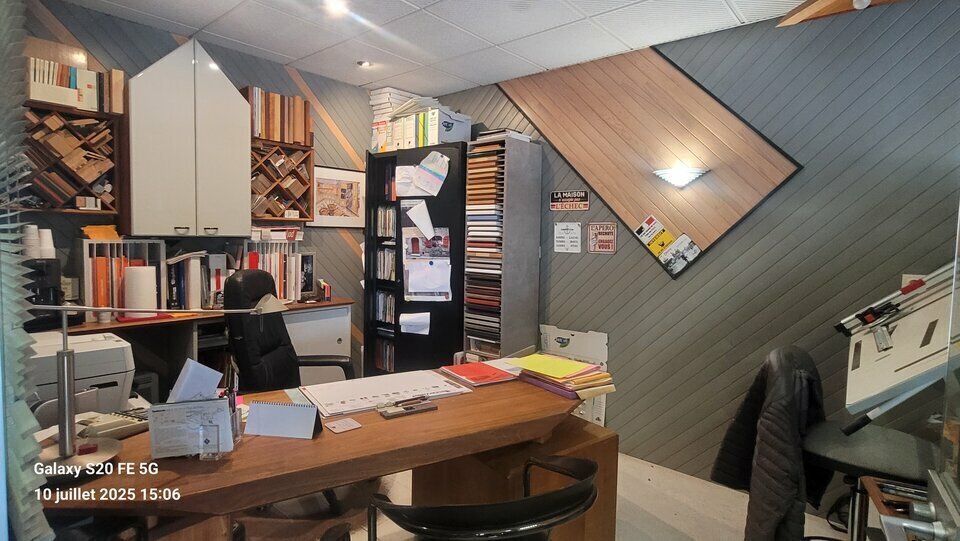 Local d’activités dans Oissel à louer - Photo intérieure – Image 3 sur 7
