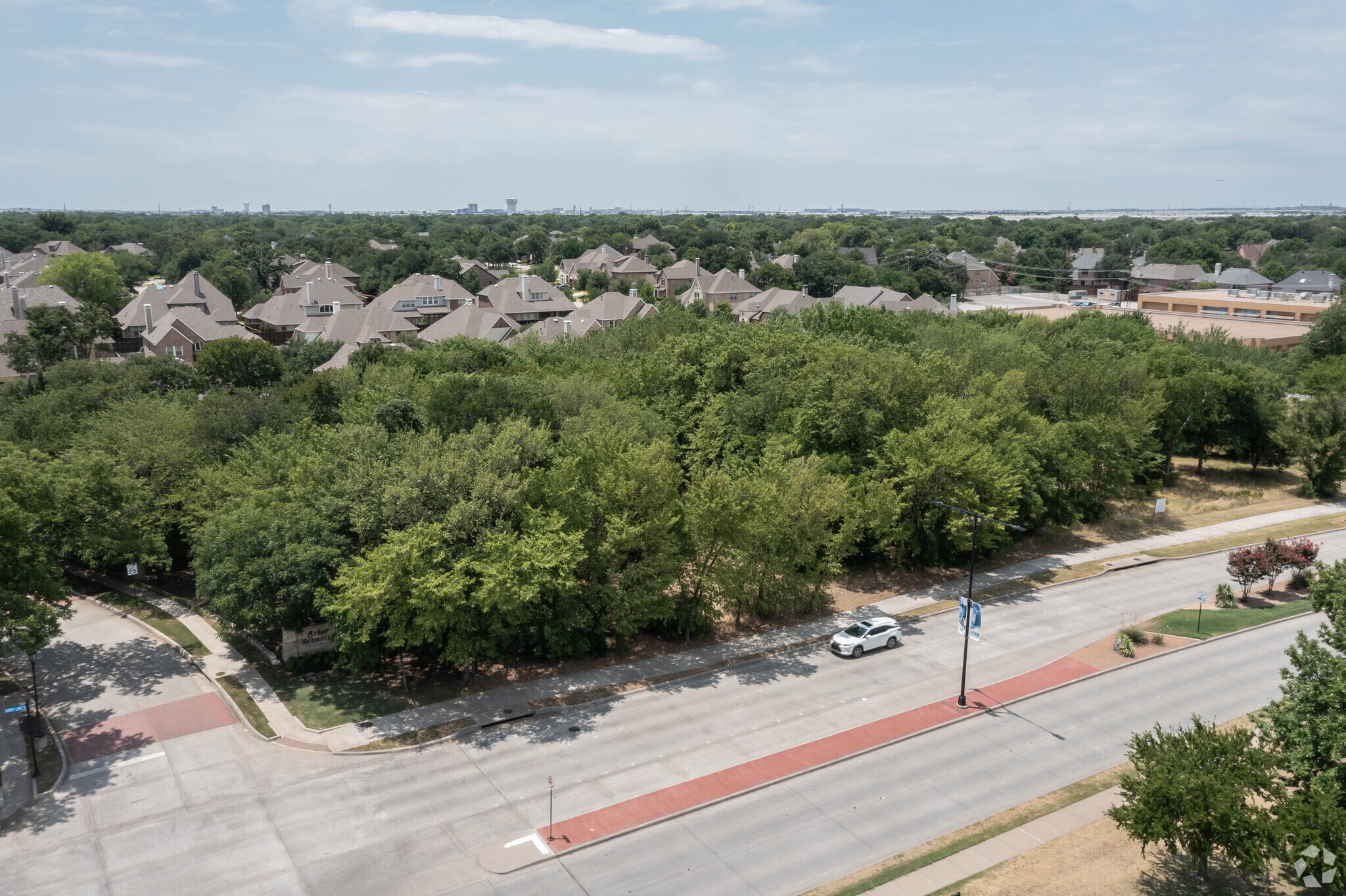 1 W Sandy Lake Rd, Coppell, TX à louer Photo principale– Image 1 sur 3