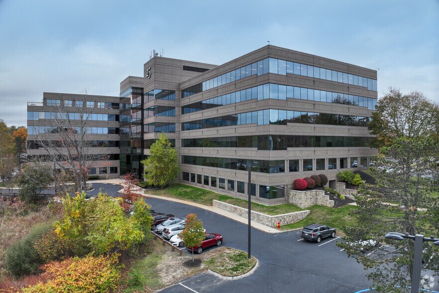 25 Mall Rd, Burlington, MA à louer - Photo principale – Image 1 sur 4
