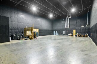Plus de détails pour 28348 Constellation Rd, Santa Clarita, CA - Spécialisé à vendre