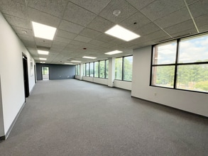 2265 Roswell Rd, Marietta, GA à louer Photo intérieure– Image 2 sur 4
