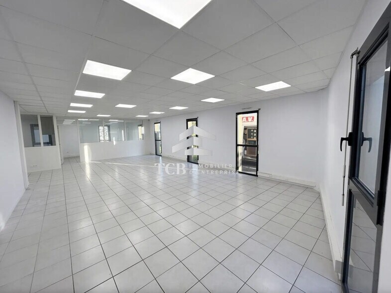 Bureau dans Vertou à louer - Photo de l’immeuble – Image 2 sur 3