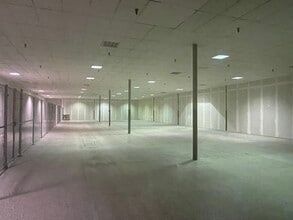 2420 Wedgewood Dr, Akron, OH à louer Photo de l’immeuble– Image 2 sur 4