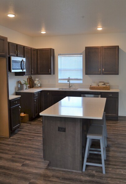 210 Wilson St, Van Meter, IA à vendre - Photo de l’immeuble – Image 3 sur 21