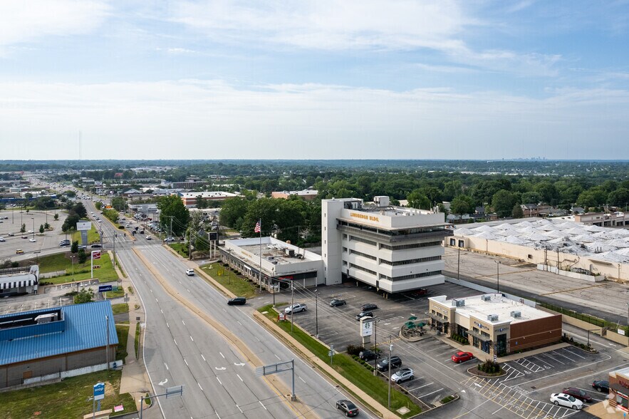 7321 S Lindbergh Blvd, Saint Louis, MO à louer - Aérien – Image 3 sur 7