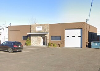 Plus de détails pour 11 Sarah Dr, Farmingdale, NY - Industriel/Logistique à vendre