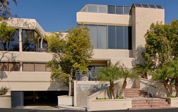 18012 Cowan, Irvine, CA à louer Photo intérieure– Image 1 sur 8