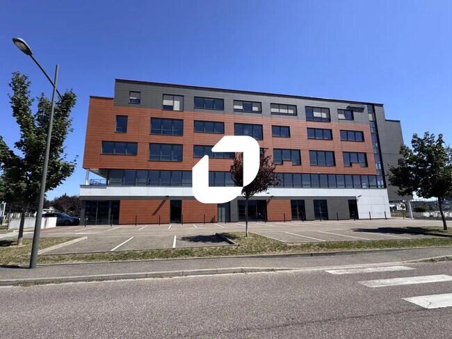 Plus de détails pour Bureau à louer