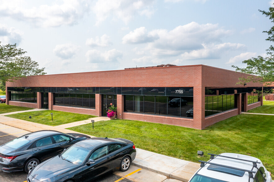7755 Office Plaza Dr N, West Des Moines, IA à louer - Photo de l’immeuble – Image 3 sur 5