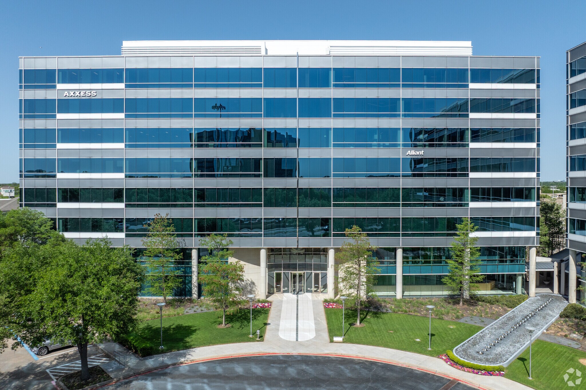 16000 N Dallas Pky, Dallas, TX à louer Photo principale– Image 1 sur 14