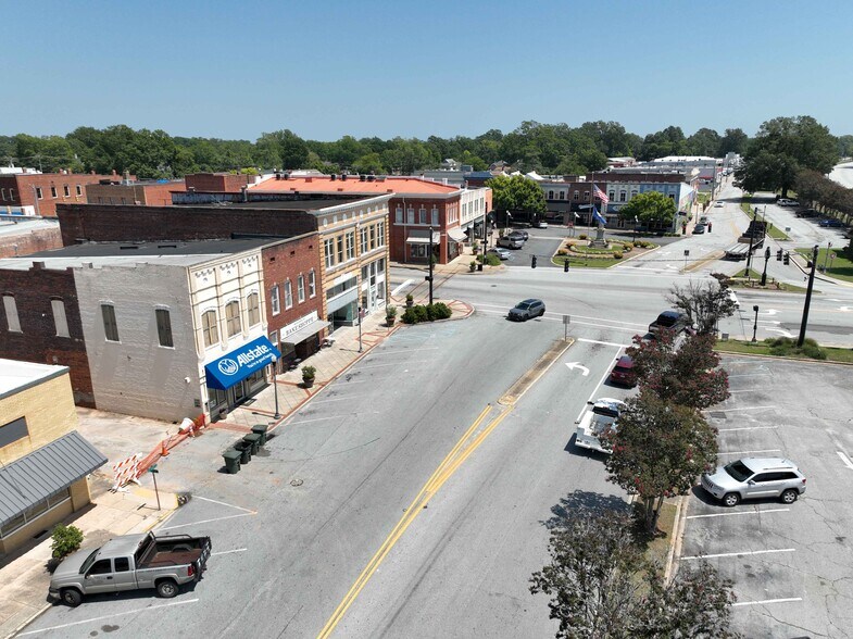 104 W Main St, Clinton, SC à louer - Aérien – Image 3 sur 8