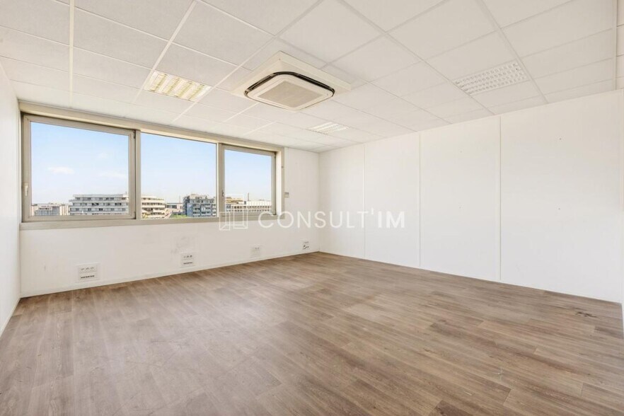 Bureau dans Paris à louer - Photo de l’immeuble – Image 3 sur 9